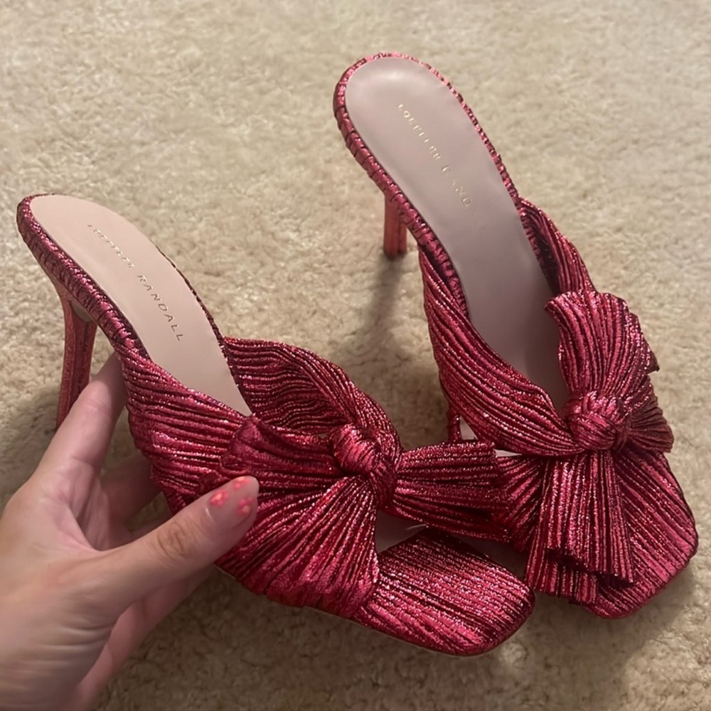 metallic Pink heels